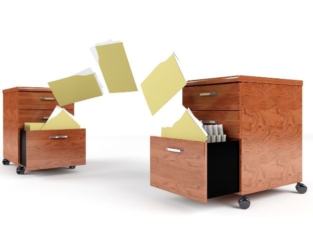 You can quickly transfer your title loan documents to people you know!