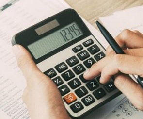It's wise to compare different interest rates from your title loan calculations.