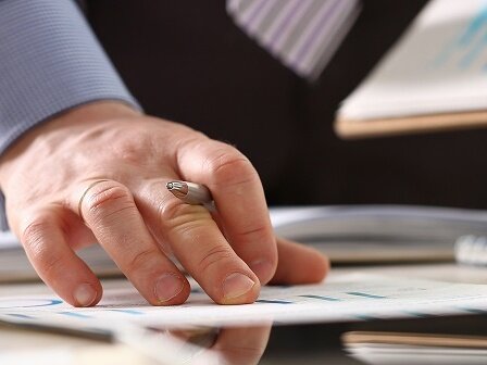 An online estimate for a title loan quote lets you see what the monthly payment will be.